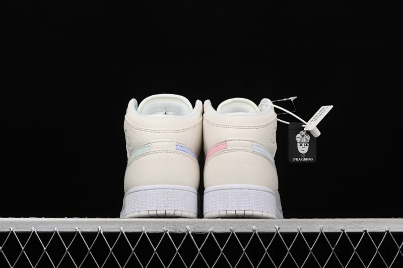All categories Air Jordan Jordan series basketball shoes Air Jordan 1 Mid Air Jordan 1 Ret High AJ1 Joe 1 rice white mandarin duck hook 555112-035